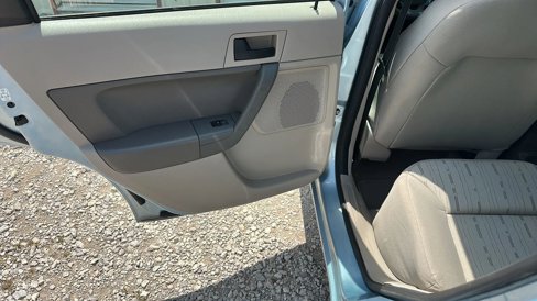 Used 2008 Ford Focus SE image 8