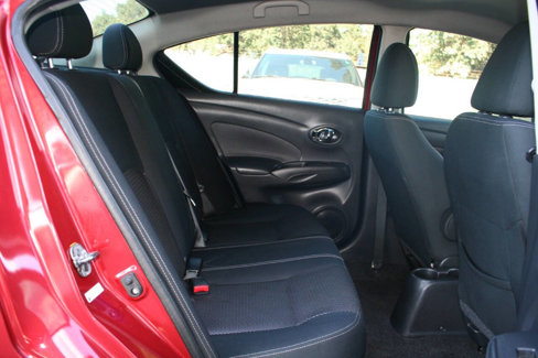 Used 2017 Nissan Versa SV image 19