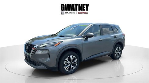 Used 2023 Nissan Rogue SV image 3