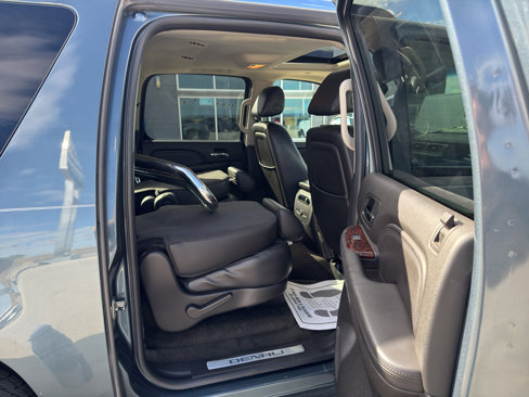 Used 2007 GMC Yukon XL Denali image 19