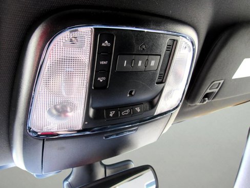 Used 2020 Jeep Grand Cherokee Limited image 27