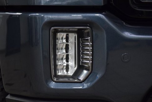 Used 2020 GMC Sierra 2500 AT4 w/ Technology Package image 12
