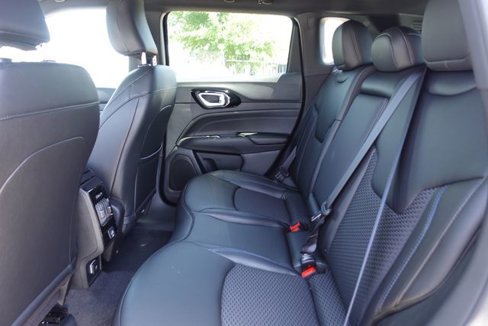 New 2025 Jeep Compass Latitude w/ Altitude Special Edition image 20