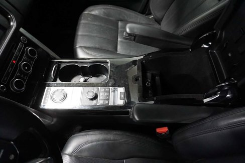Used 2016 Land Rover Range Rover HSE image 22
