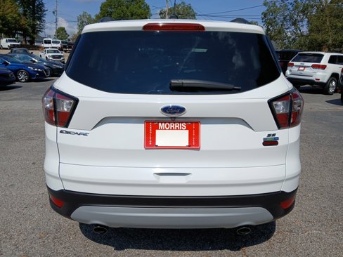 Used 2018 Ford Escape SE image 7