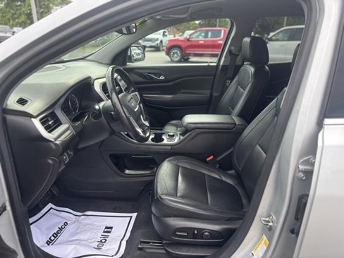 Used 2020 GMC Acadia SLT image 25