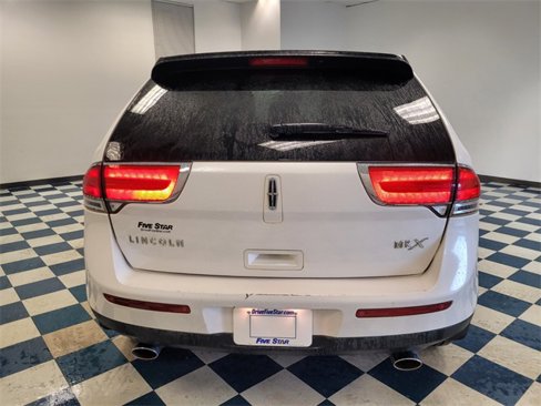 Used 2012 Lincoln MKX FWD w/ Wood Pkg image 10
