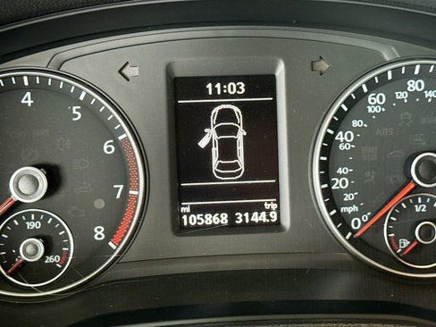 Used 2014 Volkswagen Passat 1.8T SE image 13