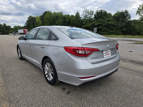 Used 2017 Hyundai Sonata SE image 9