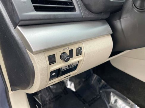 Used 2013 Subaru Outback 2.5i Premium w/ All-Weather Pkg image 15