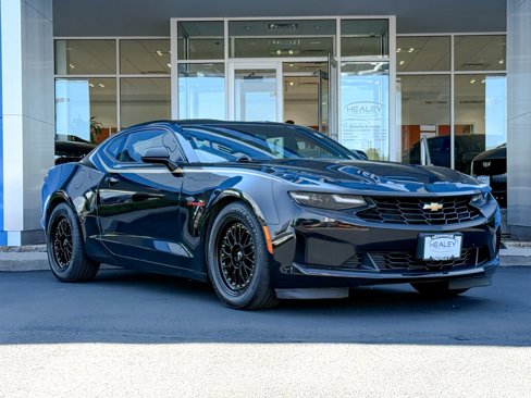 Used 2023 Chevrolet Camaro LT image 1