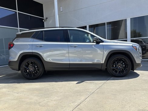 Certified 2023 GMC Terrain SLT w/ Elevation Edition image 2