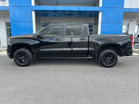 Used 2021 Chevrolet Silverado 1500 LT Trail Boss w/ Convenience Package II image 2