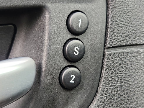Used 2019 Chrysler 300 Limited image 29