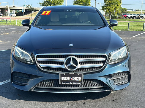 Used 2017 Mercedes-Benz E 300 4MATIC image 11