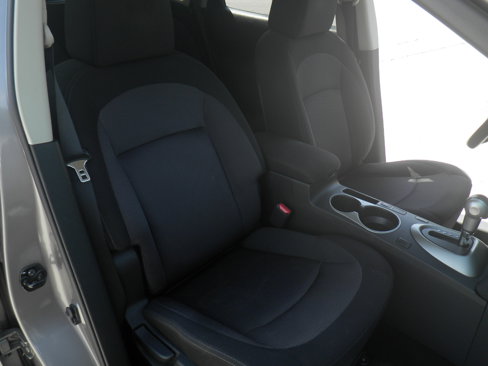 Used 2012 Nissan Rogue SV image 24