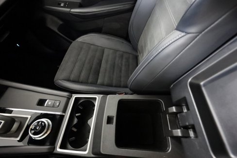 Used 2024 Mitsubishi Outlander SE image 37