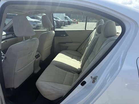 Used 2015 Honda Accord EX image 11