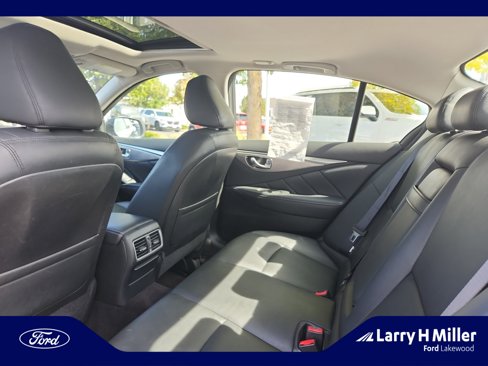 Used 2015 INFINITI Q50 Premium w/ Navigation Package image 17