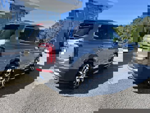 Used 2021 Kia Telluride S image 8