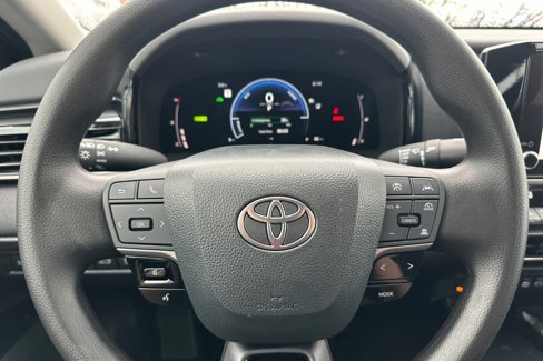 New 2025 Toyota Camry LE image 20