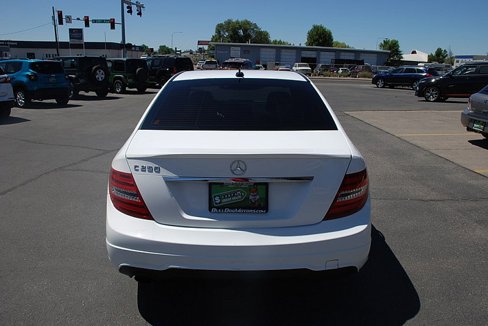 Used 2014 Mercedes-Benz C 250 Sedan image 4