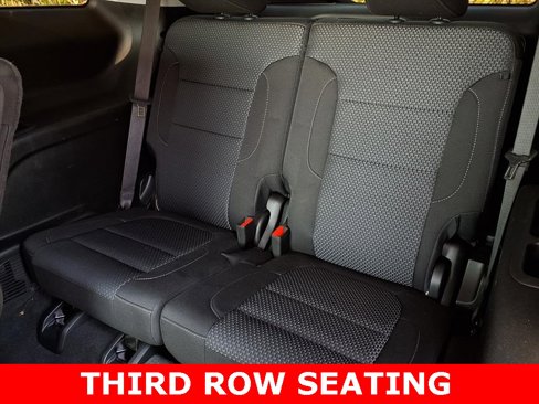 Used 2023 GMC Acadia SLE w/ Driver Convenience Package image 6