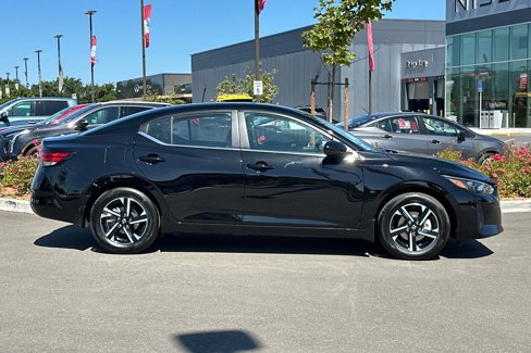 New 2025 Nissan Sentra SV w/ Trunk Package image 3
