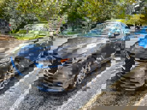 Used 2023 MAZDA MAZDA3 s image 3