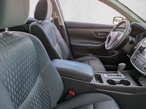 Used 2017 Nissan Altima 2.5 S image 19