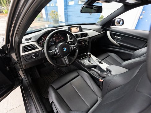 Used 2016 BMW 320i Sedan image 17