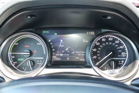 Used 2023 Toyota Camry XSE w/ Navigation Package image 29