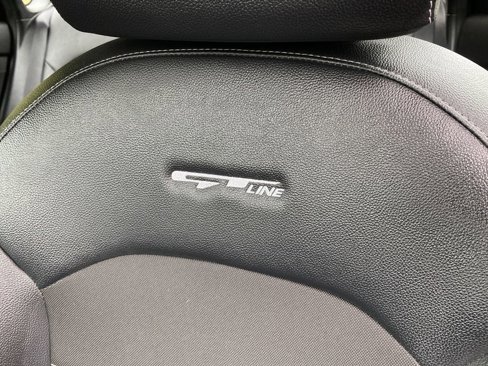 Used 2022 Kia Forte GT-Line w/ GT-Line Technology Package image 17