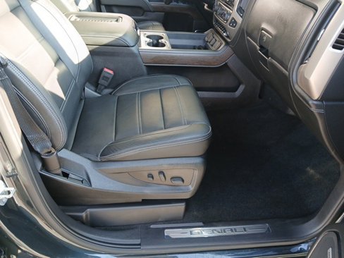 Used 2018 GMC Sierra 1500 Denali w/ Denali Ultimate Package image 28
