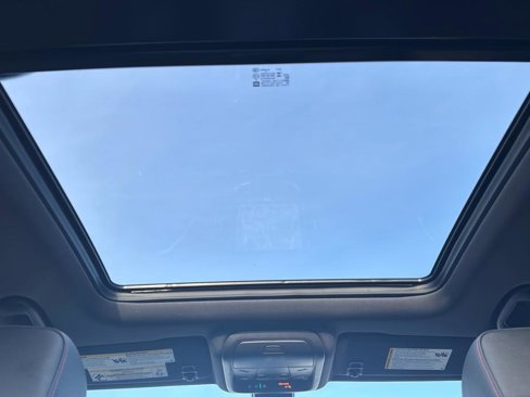 Used 2024 Chevrolet Equinox RS w/ RS Leather Package image 19