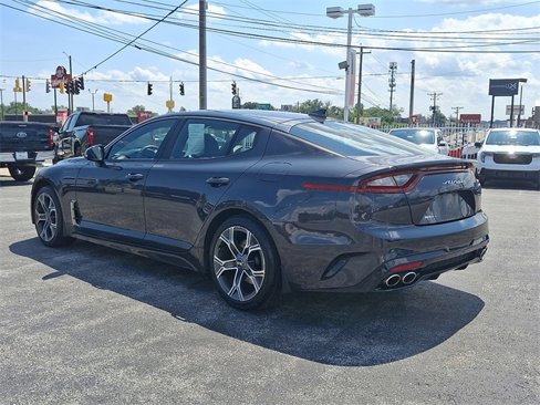 Used 2020 Kia Stinger GT-Line image 4