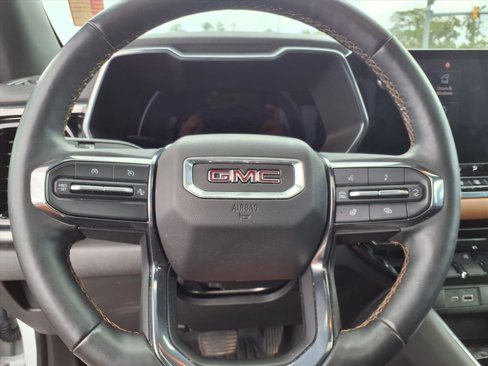 Used 2023 GMC Canyon AT4 w/ AT4 Premium Package image 29