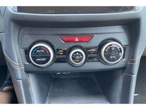 Used 2022 Subaru Crosstrek 2.0i Premium image 27
