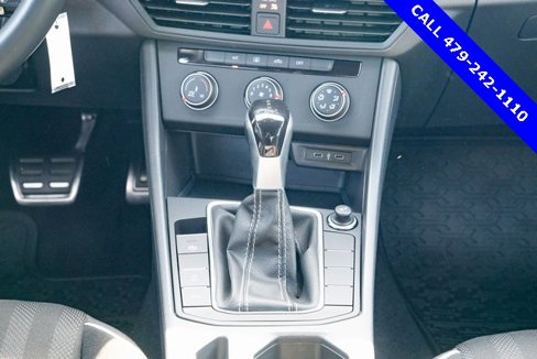 Certified 2023 Volkswagen Jetta Sport image 32
