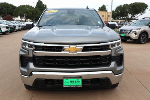 Used 2023 Chevrolet Silverado 1500 LT w/ Protection Package image 4