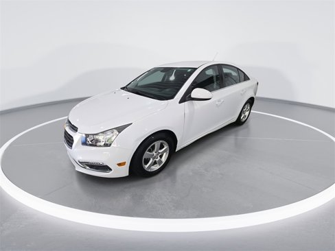 Used 2016 Chevrolet Cruze LT image 4
