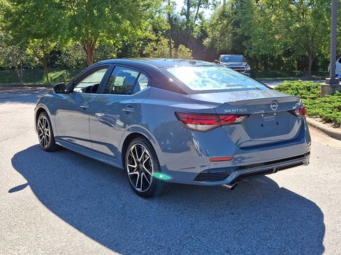 Used 2024 Nissan Sentra SR w/ SR Premium Package image 4