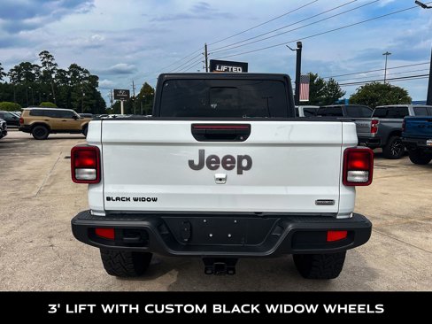 Used 2022 Jeep Gladiator Overland w/ Cold Weather Group image 7