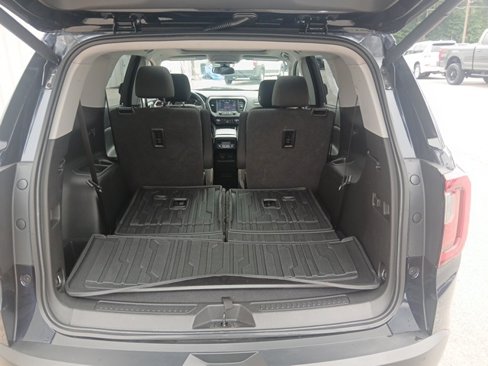 Used 2021 GMC Acadia AT4 w/ LPO, Floor Liner Package image 9