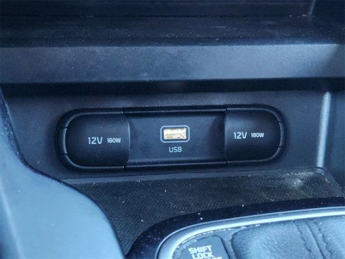 Used 2023 Kia Soul LX image 27