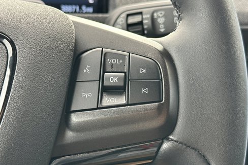 Used 2022 Ford Mustang Mach-E Premium image 33