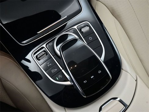 Certified 2018 Mercedes-Benz E 300 image 33