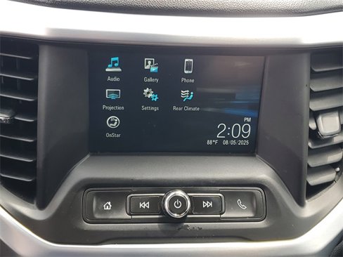 Used 2017 GMC Acadia SLE image 24