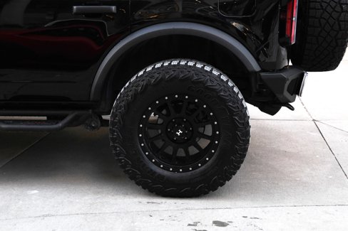 Used 2023 Ford Bronco Badlands image 24
