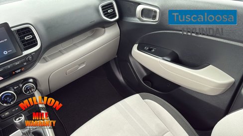 Used 2022 Hyundai Venue SEL w/ Cargo Package image 30